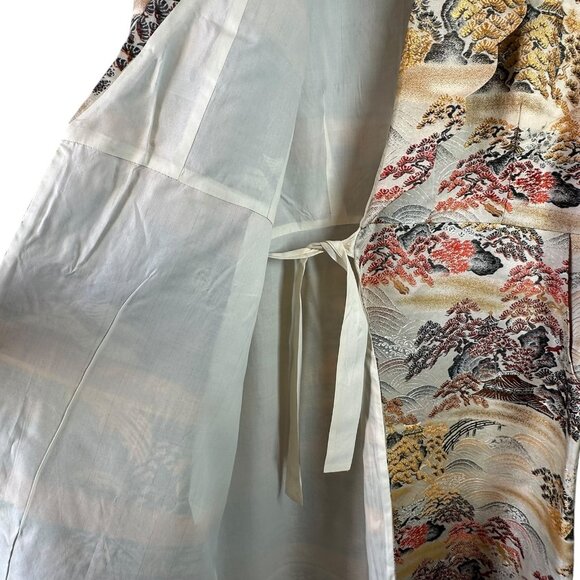 Vintage Japanese Silk Brocade Opera Coat Landscape Kimono Robe OS - Picture 8 of 10